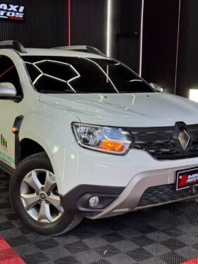 RENAULT DUSTER DYNAMIQUE 1.6 MT 4X2