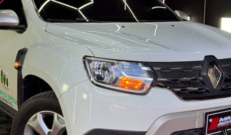 
								RENAULT DUSTER DYNAMIQUE 1.6 MT 4X2 full									