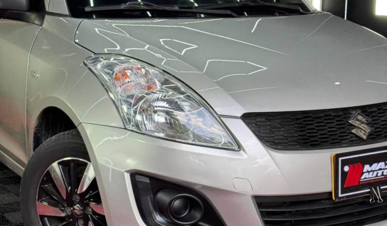 
								SUZUKI SWIFT 1.2 MT HB full									