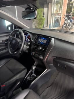 
										TOYOTA YARIS  AT 1.5 full									