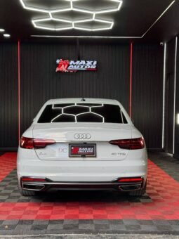 AUDI A4 2.0L AT
