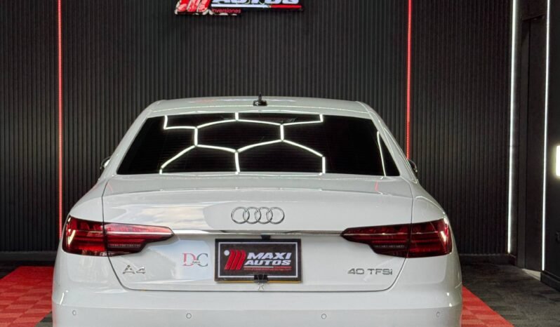 
								AUDI A4 2.0L AT full									