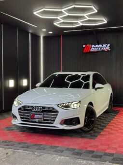 AUDI A4 2.0L AT