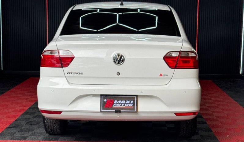 
								VOLKSWAGEN VOYAGE COMFORTLINE MT 1.6L full									