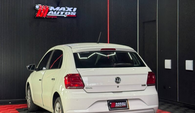 
								VOLKSWAGEN GOL TRENDLINE AT 1.6 full									