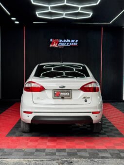 FORD FIESTA SE MT 1.6 SD