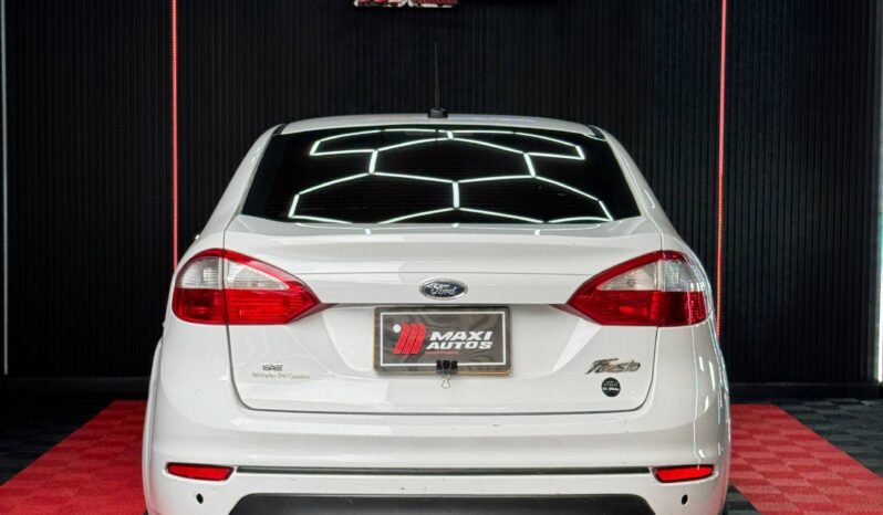 
								FORD FIESTA SE MT 1.6 SD full									