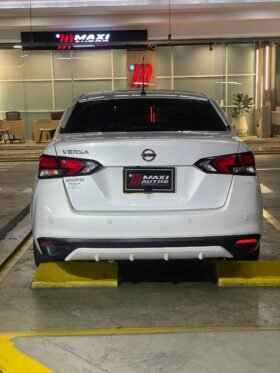 NISSAN VERSA ADVANCE AT 1.6