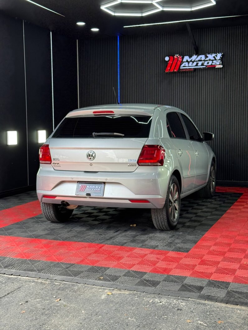 
								VOLKSWAGEN GOL HIGHLINE MT 1.6 full									