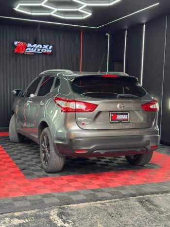 NISSAN QASHQAI SENSE MT 2.0 4X2