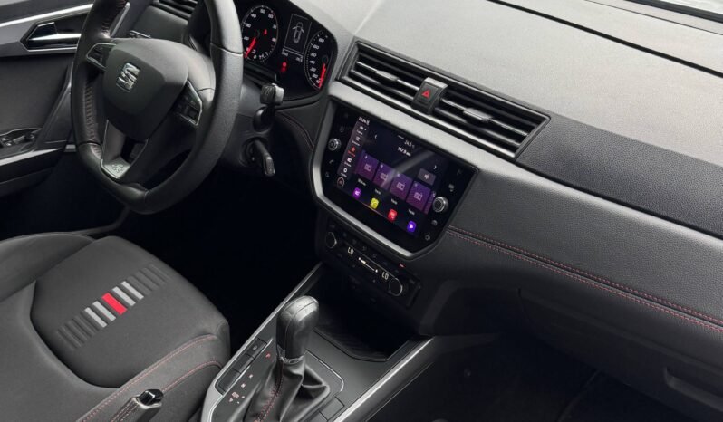 
								SEAT ARONA FR AUT 1.6L full									