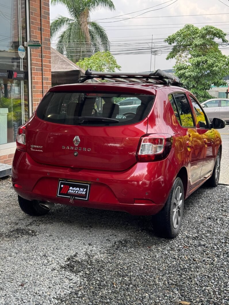 
								RENAULT SANDERO LIFE+ 1.6 MT HB full									