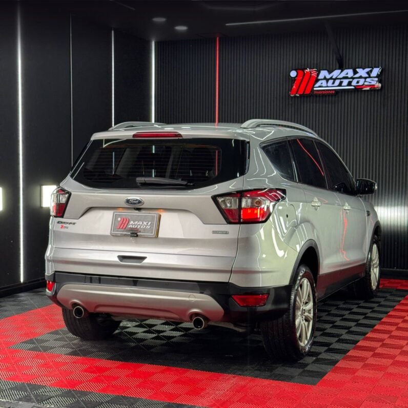 
								FORD ESCAPE SE 2.0L AT 4×2 full									