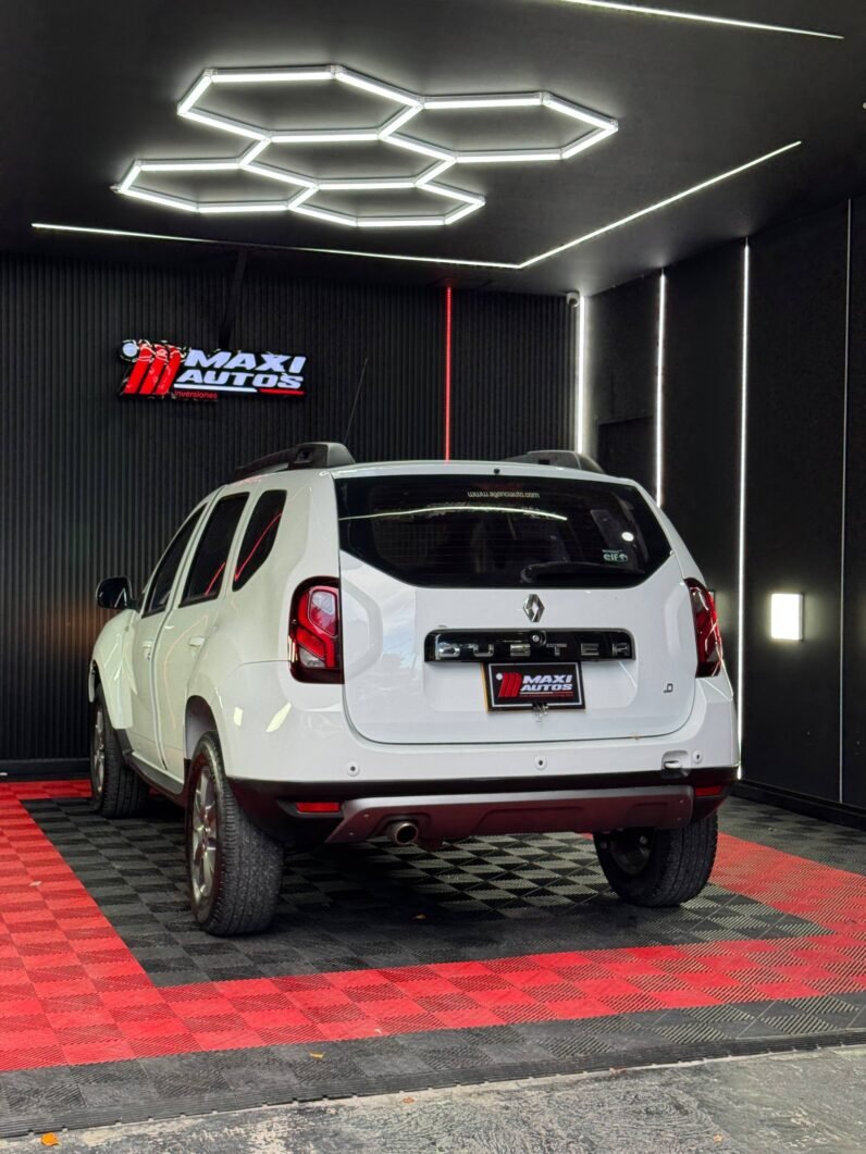 
								RENAULT DUSTER DYNAMIQUE 4X4 MT 2.0 (FUE PLACA PÚBLICA) full									
