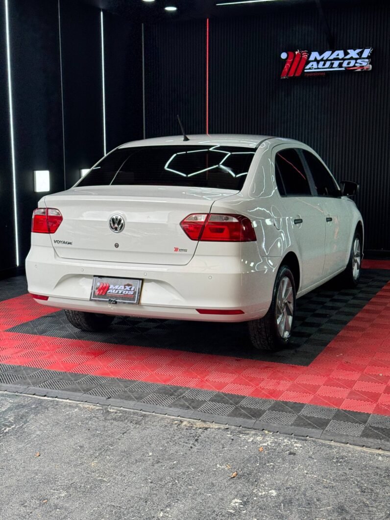 
								VOLKSWAGEN VOYAGE COMFORTLINE MT 1.6L full									