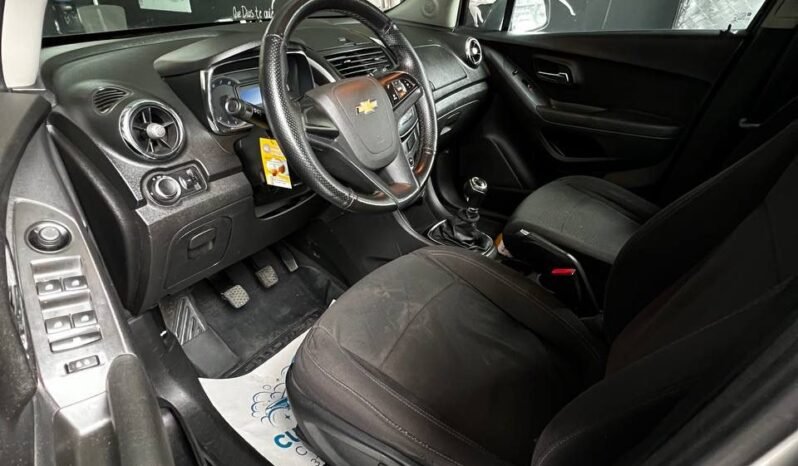 
								CHEVROLET TRACKER LS MT 1.8 4X2 full									