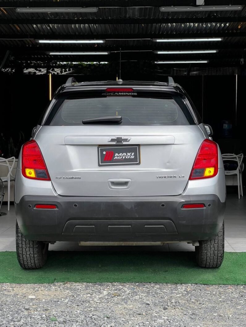 
								CHEVROLET TRACKER LS MT 1.8 4X2 full									