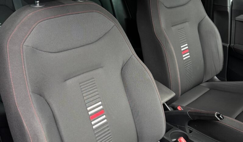 
								SEAT ARONA FR AUT 1.6L full									
