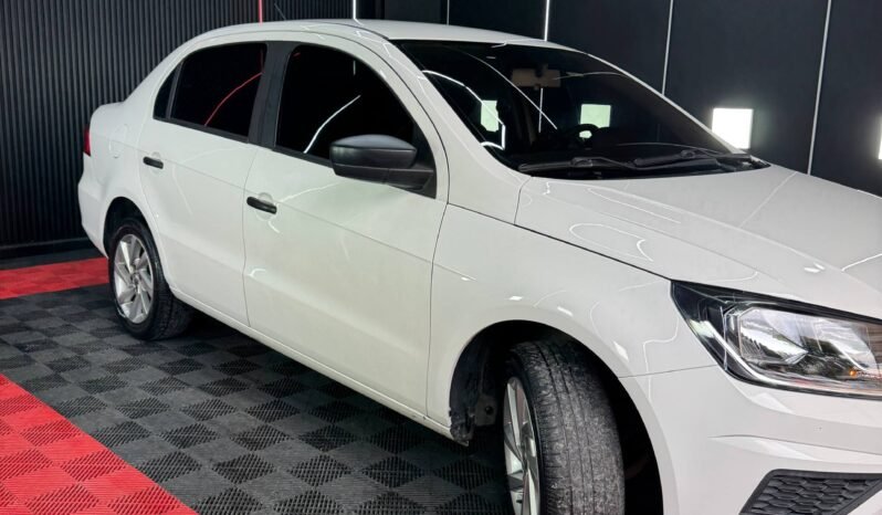 
								VOLKSWAGEN VOYAGE COMFORTLINE MT 1.6L full									