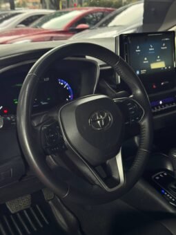 
										TOYOTA COROLLA XEI AT 1.8 HIBRIDO full									