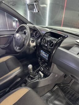 
										RENAULT DUSTER DYNAMIQUE 4X4 MT 2.0 (FUE PLACA PÚBLICA) full									