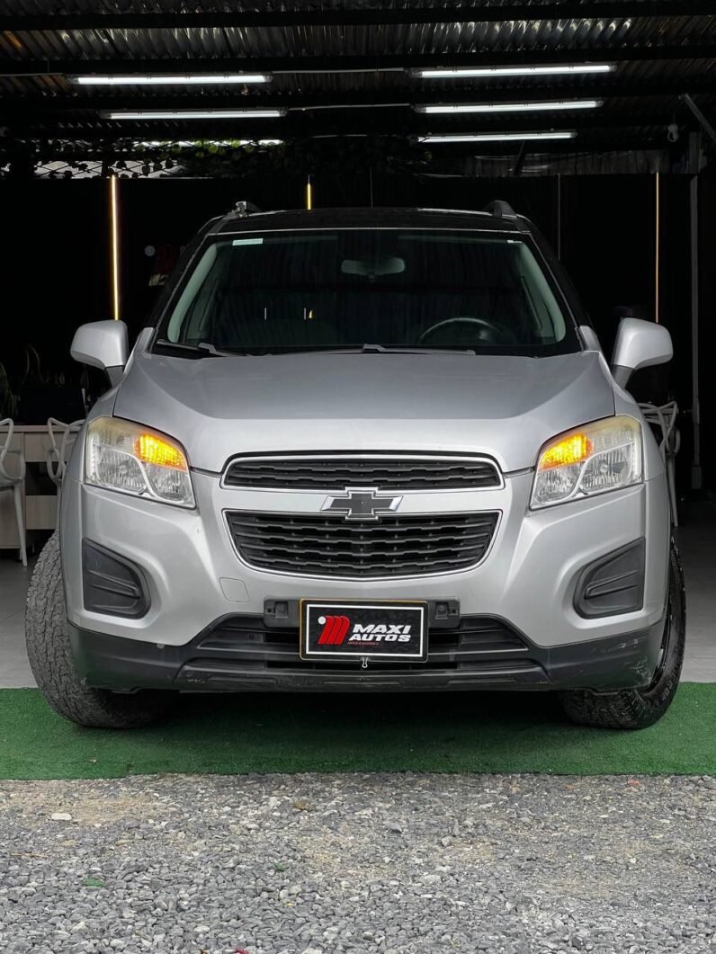 
								CHEVROLET TRACKER LS MT 1.8 4X2 full									
