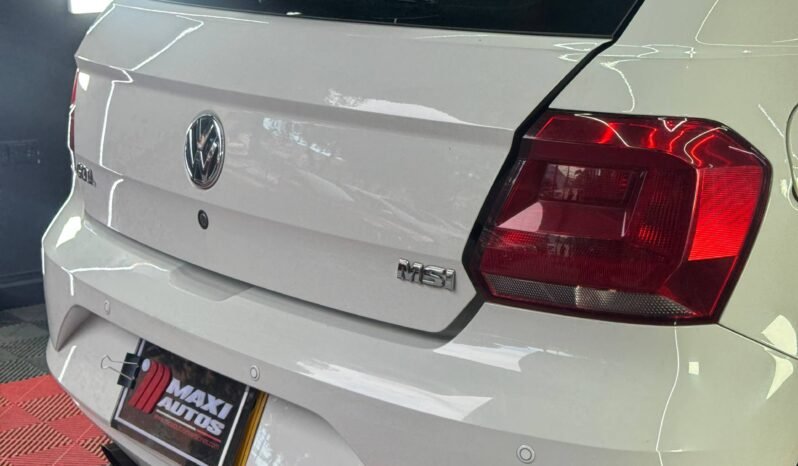 
								VOLKSWAGEN GOL TRENDLINE AT 1.6 full									