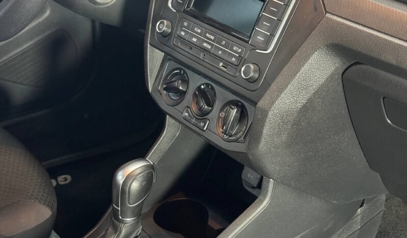 
								VOLKSWAGEN GOL TRENDLINE AT 1.6 full									