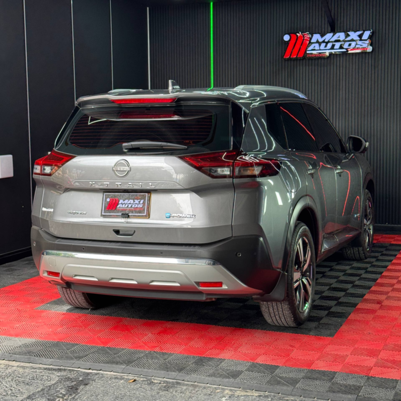 
								NISSAN  X-TRAIL 1.5 HÍBRIDA AUT 7 PUESTOS 4×4 full									