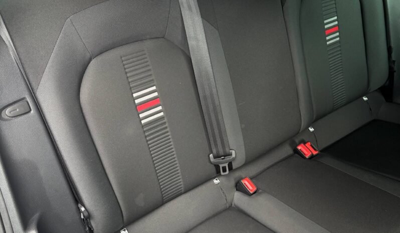 
								SEAT ARONA FR AUT 1.6L full									