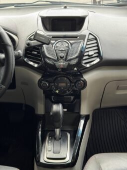 
										FORD ECOSPORT TITANIUM AT 4X2 full									