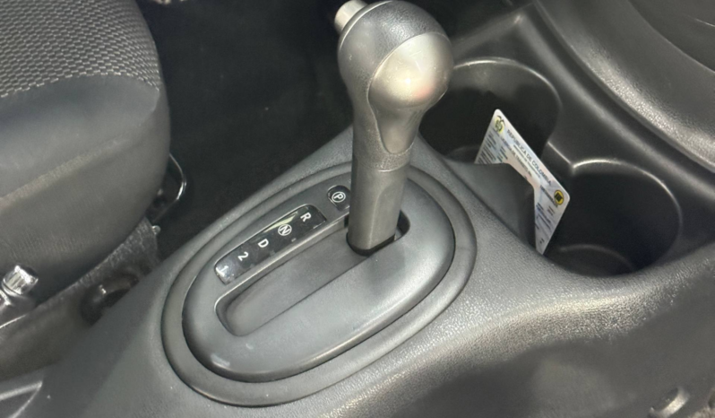 
								NISSAN VERSA ADVANCE AT 1.6 full									