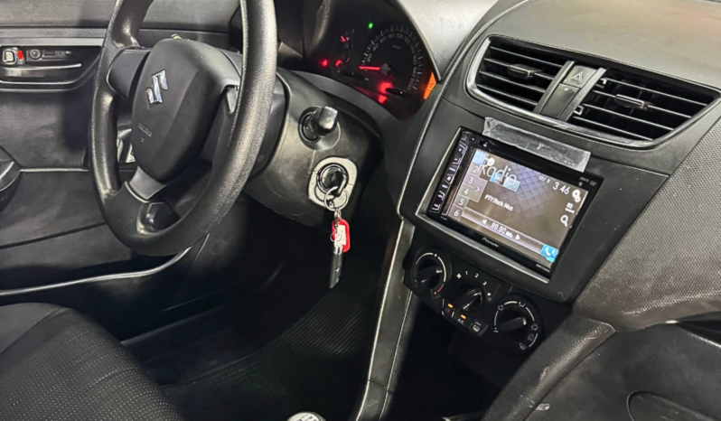 
								SUZUKI SWIFT 1.2 MT HB full									