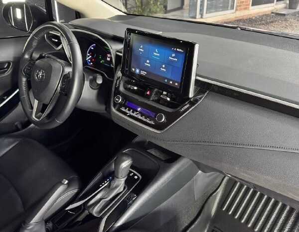 
								TOYOTA COROLLA XEI AT 1.8 HIBRIDO full									