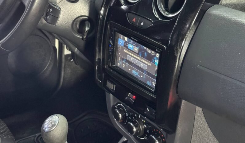 
								RENAULT DUSTER DYNAMIQUE 4X4 MT 2.0 (FUE PLACA PÚBLICA) full									