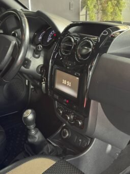 
										RENAULT DUSTER DYNAMIQUE 4X4 MT 2.0 full									
