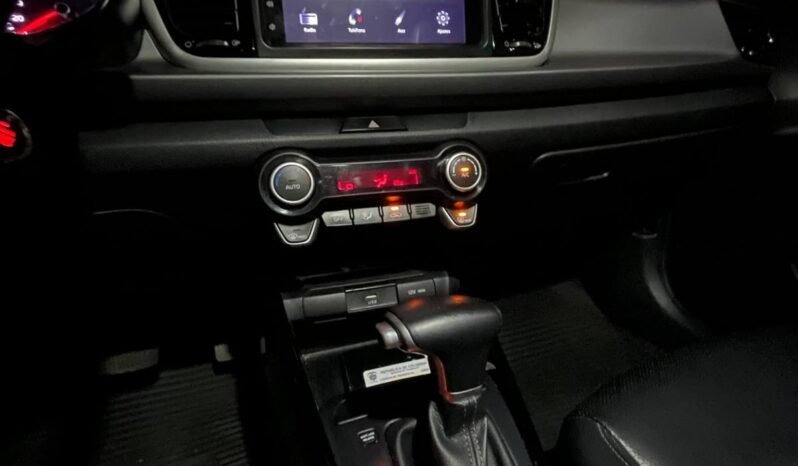 
								KIA RIO ZENITH AT 1.4 HB full									