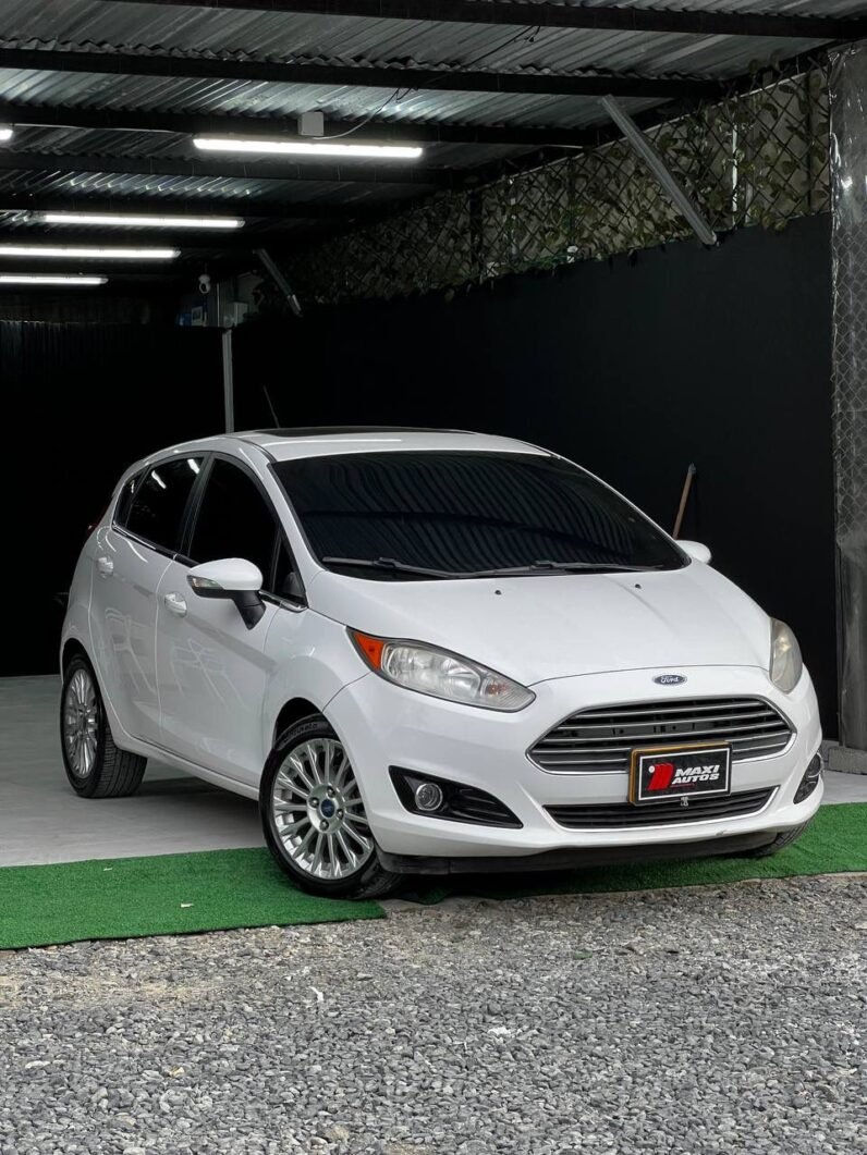 
								FORD FIESTA TITANIUM AT 1.6 full									