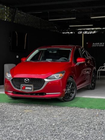 MAZDA 2 GRAND TOURING AT SD