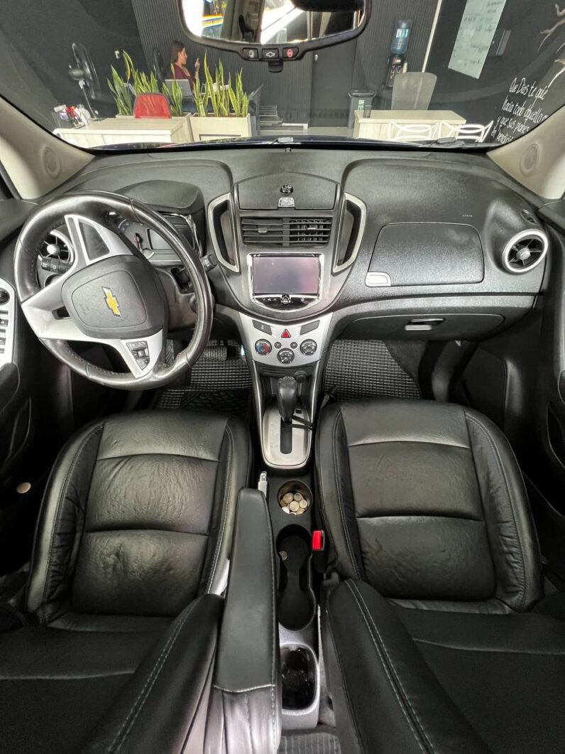 
								CHEVROLET TRACKER LT AT 4X4 1.8 full									