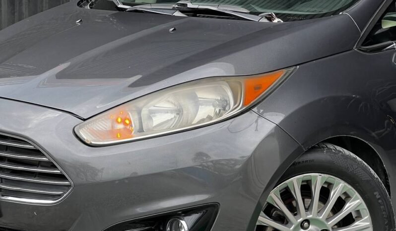 
								FORD FIESTA TITANIUM AT 1.6 full									
