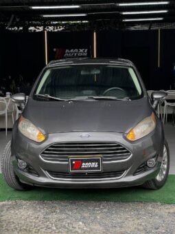FORD FIESTA TITANIUM AT 1.6