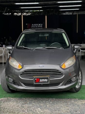 FORD FIESTA TITANIUM AT 1.6