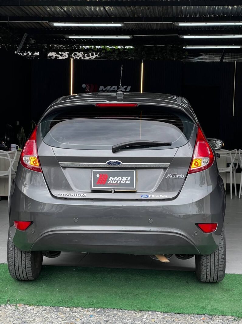 
								FORD FIESTA TITANIUM AT 1.6 full									