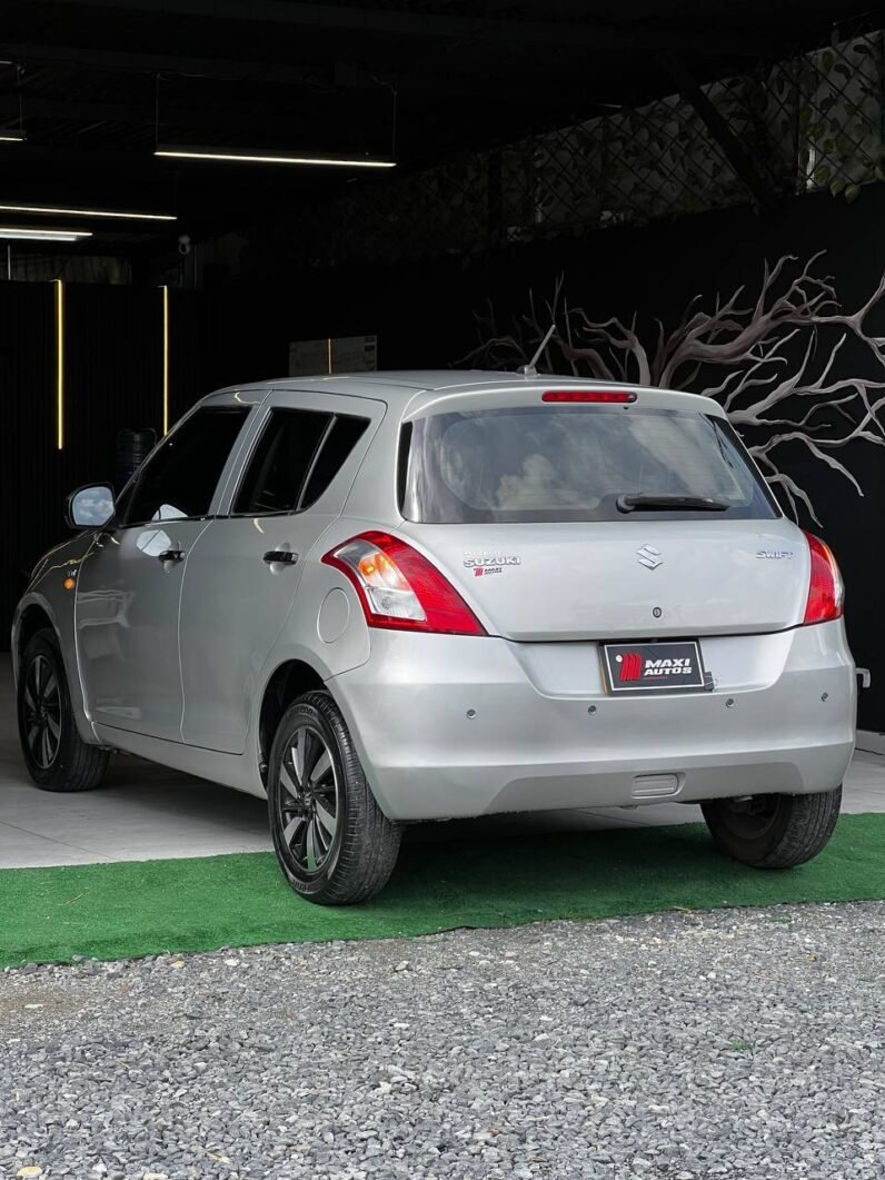 
								SUZUKI SWIFT 1.2 MT HB full									