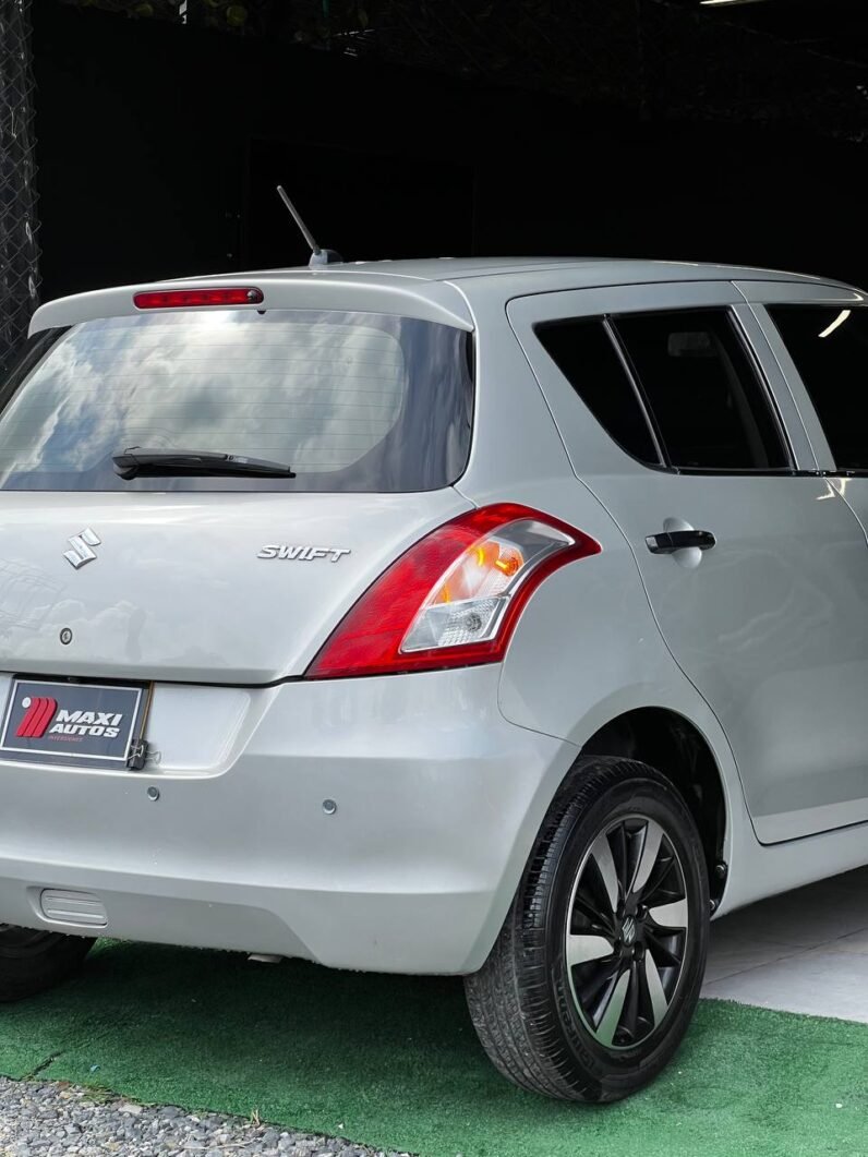 
								SUZUKI SWIFT 1.2 MT HB full									