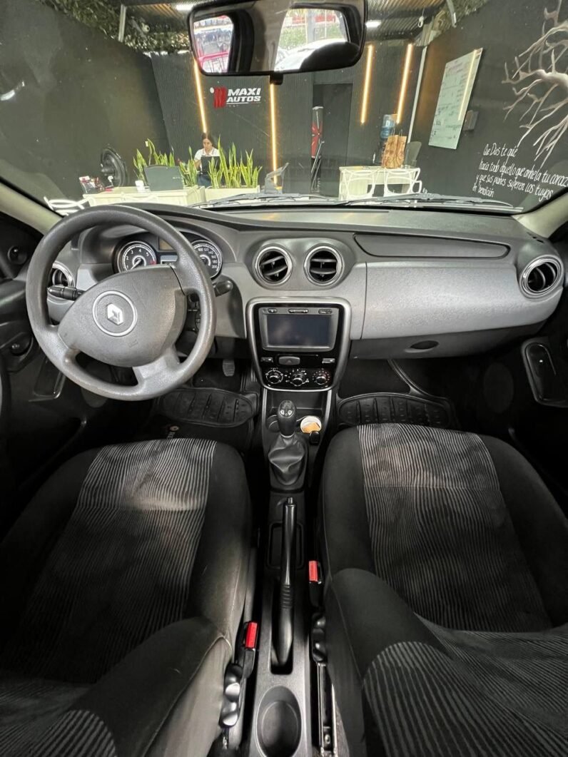 
								RENAULT LOGAN EXPRESSION MT 1.6 full									