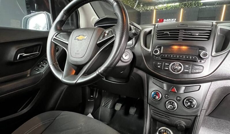 
								CHEVROLET TRACKER LS MT 1.8 4X2 full									