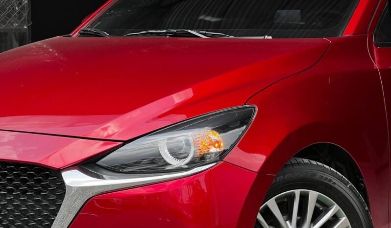 
								MAZDA 2 GRAND TOURING LX 1.5 AT full									