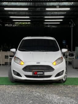 FORD FIESTA TITANIUM AT 1.6